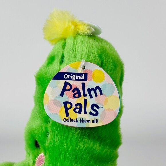 Aurora World Plush - Palm Pals - Dillian the Cucumber  (5 inch) - Bean Plush - Picture 6 of 7